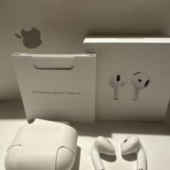 【極美品】 AirPods 4 ANC非搭載のサムネイル