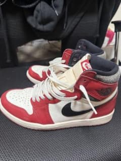 Nike Air Jordan 1 赤白黒 ハイカット - メルカリ