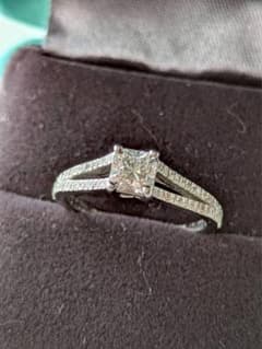 付属品付】ティファニー ルシダ 0.38ct ダイヤモンドリングPt950 