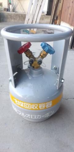Thumbnail of フロートセンサー付き回収容器