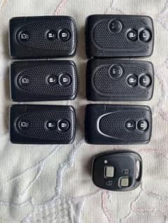 ダイハツ　スマートキー6個 キーレス 1個のサムネイル