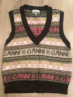【美品】GANNI/ガニー ベスト 定番柄のサムネイル