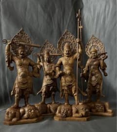総柘植材 仏教工芸品 時代彫刻 一刀彫 極上彫 木彫仏像 四天王立像