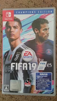 FIFA 19 CHAMPIONS EDITIONのサムネイル