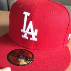 NEW ERA ニューエラ　赤キャップ 7 1/8のサムネイル