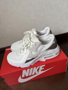 NIKE エアマックス スニーカー 7のサムネイル