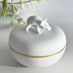 大倉陶園 ボンボニエール 豚 小物入れ ミニ 蓋付き 大倉陶園 ボンボニエール 豚 小物入れ ミニ 蓋付き - メルカリ