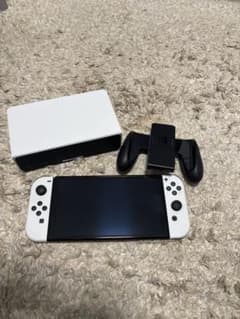 Nintendo Switch 有機ELモデル ホワイトのサムネイル