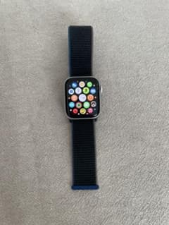 Apple Watch SE GPS シルバー　美品のサムネイル