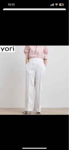 yori デニム風ホワイトワイドパンツのサムネイル