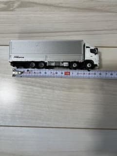 日野　プロフィア　非売品のサムネイル
