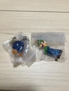スーパーマリオめじるしアクセサリー　ルイージ&ボム兵のサムネイル