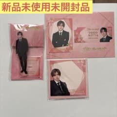 王様に捧ぐ薬指 新田東郷(山田涼介)アクスタ+カード+メモ - メルカリ