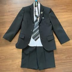 フォーマルスーツのサムネイル