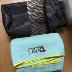 LAVA ヨガマット 水色 収納バッグ付き - メルカリ