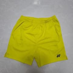 YONEX イエロー ショートパンツのサムネイル