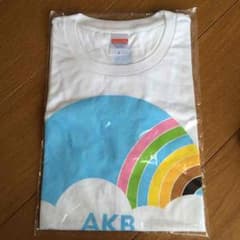 値下げ中‼︎AKB 公式グッズ（Tシャツ）のサムネイル