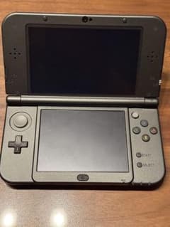 動作確認済 New3DS LL ブラック 箱 充電器 microSD付のサムネイル