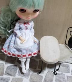 ドール服☆ハンドメイド　青ボーダー × 花柄 ワンピースのサムネイル