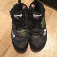 ノースフェイス  ヌプシ トラクション チャッカ ライトのサムネイル