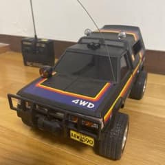 ダットサン２WD&4WDトラック　ラジコントロールのサムネイル