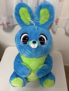 ディズニー トイストーリー4 バニーぬいぐるみのサムネイル