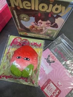 Mellojoy スクイーズ もこもこ山の野菜＆フルーツ とろけちゃライチゴのサムネイル