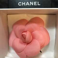 CHANEL✨カメリアブローチのサムネイル