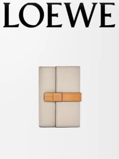 2日間限定大特価】LOEWE 三つ折り財布 ベージュとオレンジ - メルカリ
