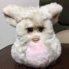 レア商品 ファービー2 ベージュ×ピンクのサムネイル