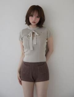 トップス andmary Emily ribbon knit tops beige andmary Emily ribbon knit tops - メルカリ