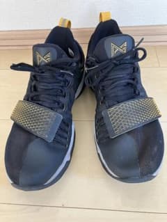 値下げ！黒　NIKE ポールジョージバスケシューズ　27cm PG1 EP 黄色のサムネイル