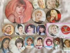 TWICE チェヨン 缶バッジセット - メルカリ