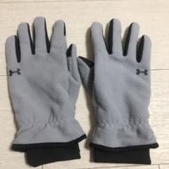 りすさん様専用　　　　☆アンダーアーマー  手袋のサムネイル