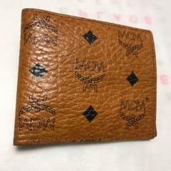 sanpei様専用 中古品  ☆mcm二つ折り財布 ☆送料込みのサムネイル