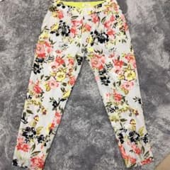 美品 FRAY I.D 花柄パンツのサムネイル