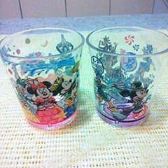 本日９時まで☆ディズニーコップ２個セット♪のサムネイル