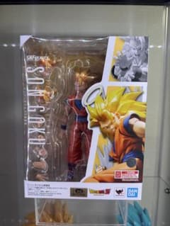 SH Figuarts 손오공 슈퍼 사이어인 3 피규어