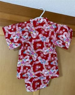 甚平　女の子　赤花柄リボン柄のサムネイル