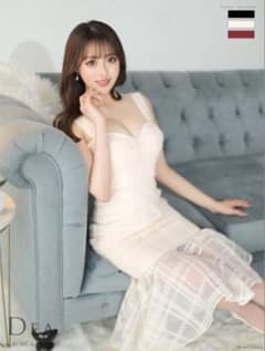 ROBE de FLEURS クリーム色ナイトドレスのサムネイル