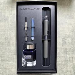 【新品未使用】キュリダス ノック式万年筆 ラバー黒M 限定インクセット 新品未使用】キュリダス ノック式万年筆 ラバー黒M 限定インクセット