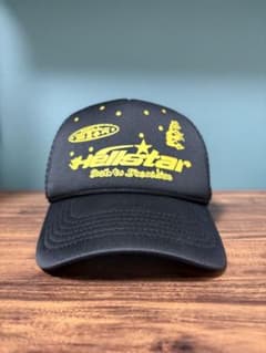 Hellstar トラッカーキャップのサムネイル