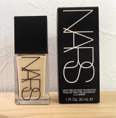 【美品】NARS ライトリフレクティングファンデーション　02170のサムネイル