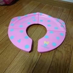 ぺこ様専用 折りたたみ 補助便座のサムネイル