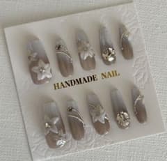 ♡xsサイズ♡現品限り♡ハンドメイドネイルチップのサムネイル