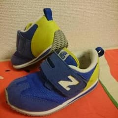 ニューバランス‼15.5㎝♥キッズスニーカーのサムネイル
