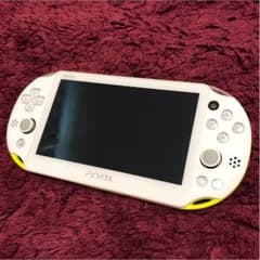 プレイステーション vita(ビータ) ホワイト×ライムグリーンのサムネイル