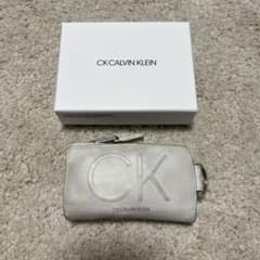 CK CALVIN KLEIN キーケース ホワイトのサムネイル