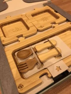 【新品＆未使用】agneyアグニー 木製ベビー用食器セットのサムネイル