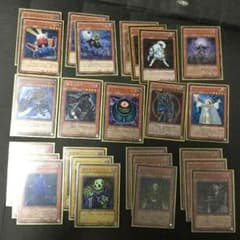 遊戯王 ワイトデッキのサムネイル